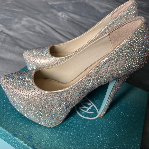 Betsey Johnson Heels - Picture 6 of 10